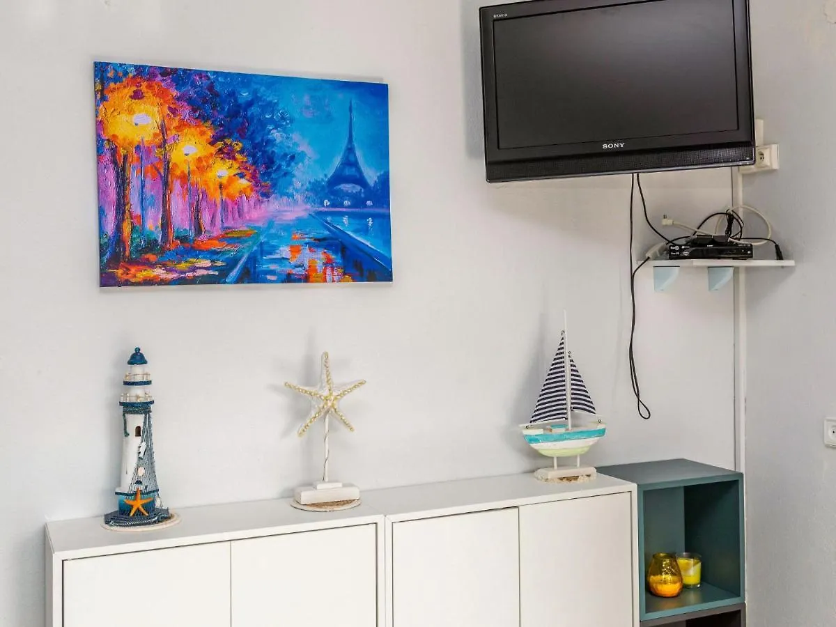 Apartment Willis By Interhome Tossa de Mar